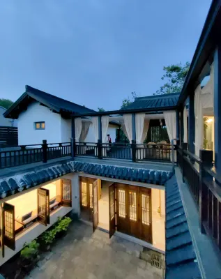 Liyang Yanyulou Bed and Breakfast Hotels near Tianmu Lake Han Tian Yun Ding · Observation Deck