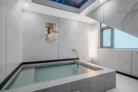 Dongfang Xianyu Hot Springs Homestay - สระว่ายน้ำส่วนตัว