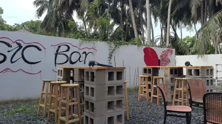 StarryTime Hotel Отели рядом с достопримечательностью «Coconut Grand View Garden»