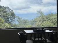 Jingkun Homestay (Jingmaishan Ancient Tea Forest Scenic Area)