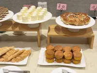 Linxi Hotel - servizio colazione