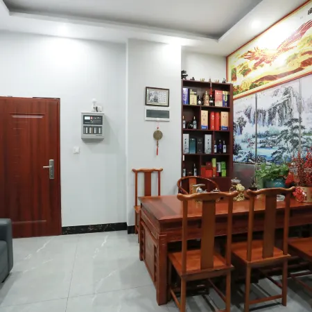 Siniman Hotel (Hechi Yizhou Bus Terminal)