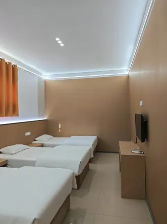 Luyi Jinyuan Hotel (Weizhen Road)