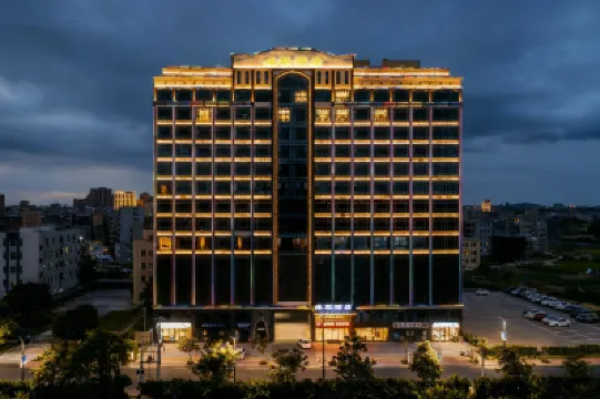 Weijia Hotel (Huilai Longjiang Avenue) Hotel berhampiran Huangguang Mountain