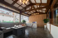 Lijiang Griffin East Ba Rhyme Homestay (Dashuiche Branch) - Wifi