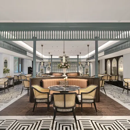 Luoyang Wanda Jin Hua Hotel - Longmen Inn (Longmen Grottoes & High-Speed Rail Station)
