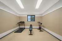 Yinza Hemei Hotel (Jinan Quancheng Plaza Baotu Spring) - 3-نجوم