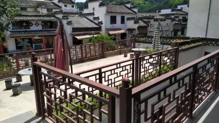 Xunmeng Huizhou Inn Отели в г. Цзиси