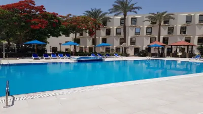 開羅海峽酒店&俱樂部