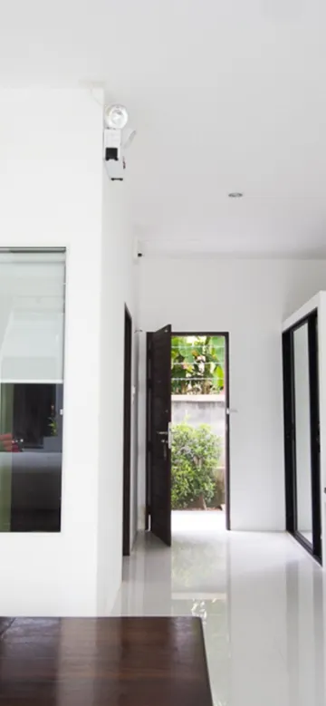 ห้องดีลักซ์ พร้อมทางลงสระว่ายน้ำ