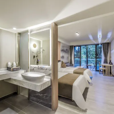 senye Resort Hotel Hotels near Chongqing Xiannvshan Airport