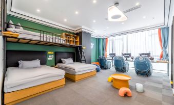 J.W Esports Hotel