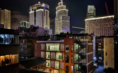 Kunming Suzan Boutique Hotel (Nanping Street Jinmafang Branch) Отели рядом с достопримечательностью «World Horti-Expo Garden»