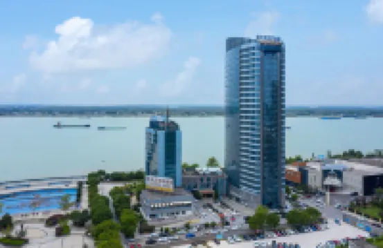 蕪湖和眾觀景酒店（中山路步行街濱江公園店） 鄰近蕪湖天主教堂的酒店