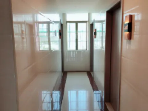 Zhongshan Baoyuan Theme Apartment