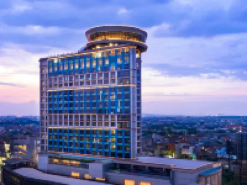DoubleTree by Hilton Surabaya Hotels in Genteng