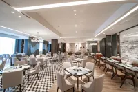 Royal Hotel