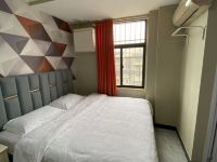 武汉馨居公寓 - 欧式大床房