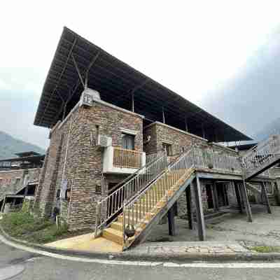 汶川家國頤苑主題酒店 Hotel Exterior