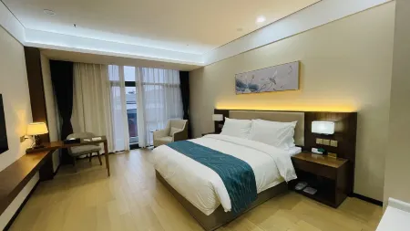 Mengyin Menglianggu Yimeng spiritual education training center hotel