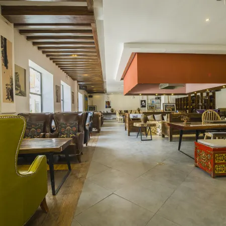 Hotel Blanche Yading