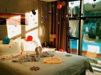重庆Pokhara博卡娜酒店 - 浪漫情侣房