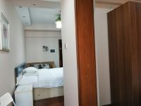 成都红豆轩酒店式公寓 - 家庭套房