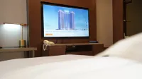 Xinjiang Harbour Hotel