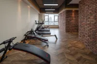 James Joyce Coffetel (Neijiang Wanda Plaza High Speed Rail North Station) - Gym
