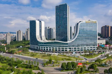 RongHui BanDao Hotel Chongqing Отели рядом с достопримечательностью «Chongqingligong University»