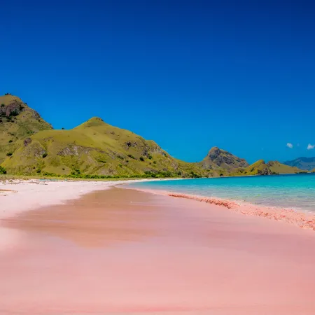 AYANA Komodo Waecicu Beach