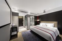 Guiyang Huanzhu E-sports Audio-Visual Hotel (Huaguoyuan Shopping Center Songhua Road Subway Station) - Esport