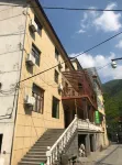 Shimenxia Xinxin Farmhouse Hotels near Maxiao Gorge