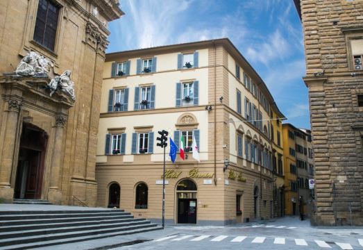 2. 호텔 로소23..