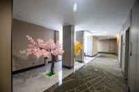 Junxi Qingshe Hotel (Zhuji People's Hospital high-speed railway station Branch)