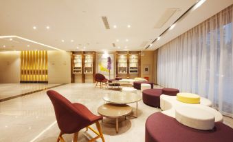 Maple Hotel (Hefei Railway Station Yuanyi Times Square Store)