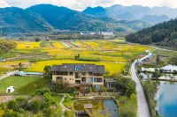 Guyuan Holiday Hostel