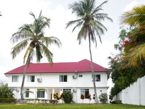 Calamari Beach Villas