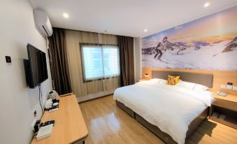 Yiyi Chain Hotel (Baoji Jintai Avenue Tang Chaocheng Store)