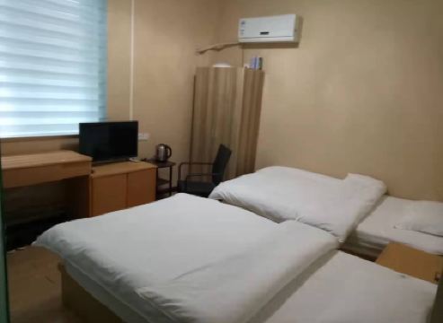 Shayang Huahang Hotel