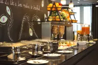 Boutique Hotel Germania - Breakfast