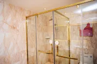 Peninsula Club Hotel Iton Hotels in Yitong