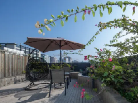 Fuzhou Three Lanes And Seven Alleys Dongjiekou Subway Station Atour Hotel Hotels in Fuzhou