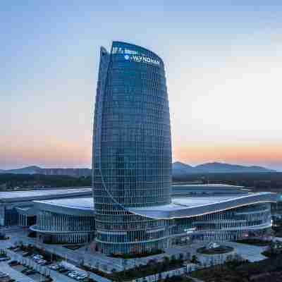 Wyndham Pingtan Hotel Exterior