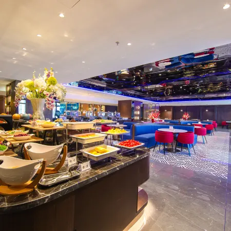 MEHOOD LESTIE Hotel (Dalian Station Zhongshan Square)