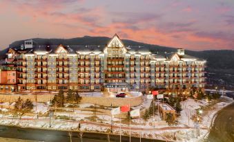 Thaiwoo Ski Town Xueluju  Hot spring Hotel