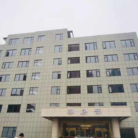 Tongbai Great Wall Hotel