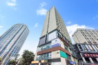 Kuanrong Suites Hotel (Liangjiang love sea shopping park) Hotels in Chongqing