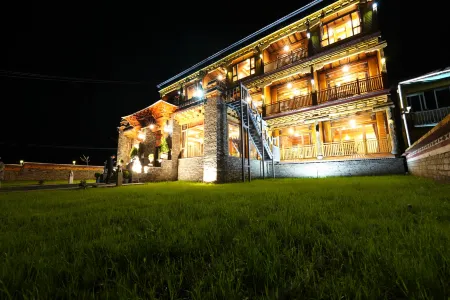 Rangangling Boutique Bieyuan (Kangding Xinduqiao Branch) Отели рядом с достопримечательностью «Miles Corridor»