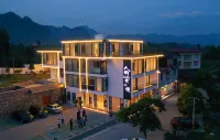 Jinwan Xiaozhu Hotels in Hefeng